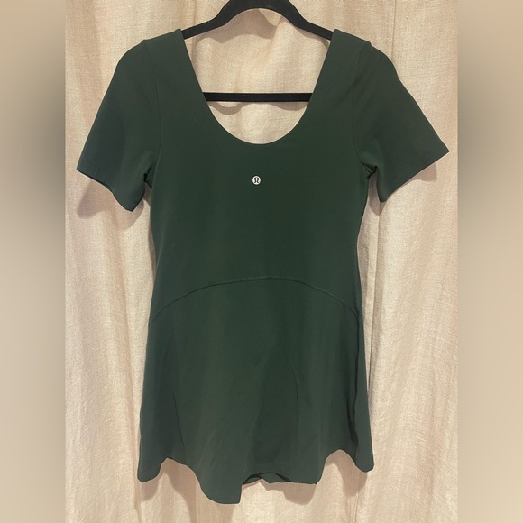 Lululemon Align Short-Sleeve Dress in Legacy Green - Size 8 - Picture 4 of 5